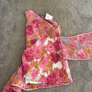 One shoulder reverse dress